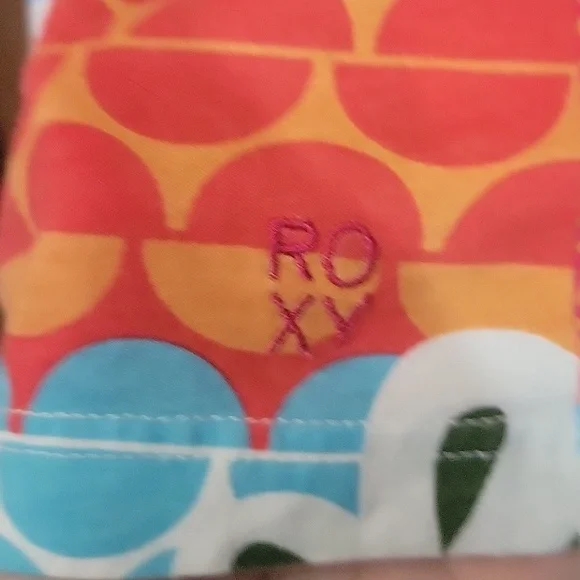 Roxy Tank - Picture 5 of 5